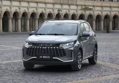 JETOUR X50 2026 — экстерьер