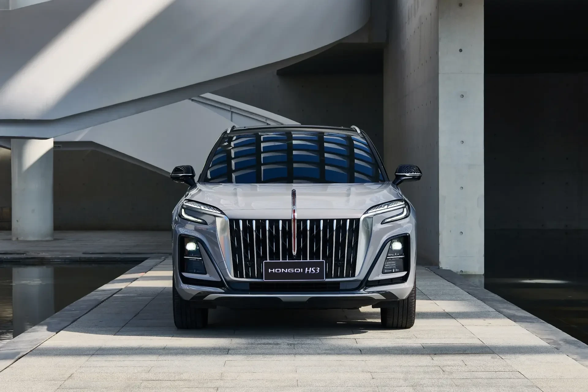 HONGQI HS3 2026 — экстерьер