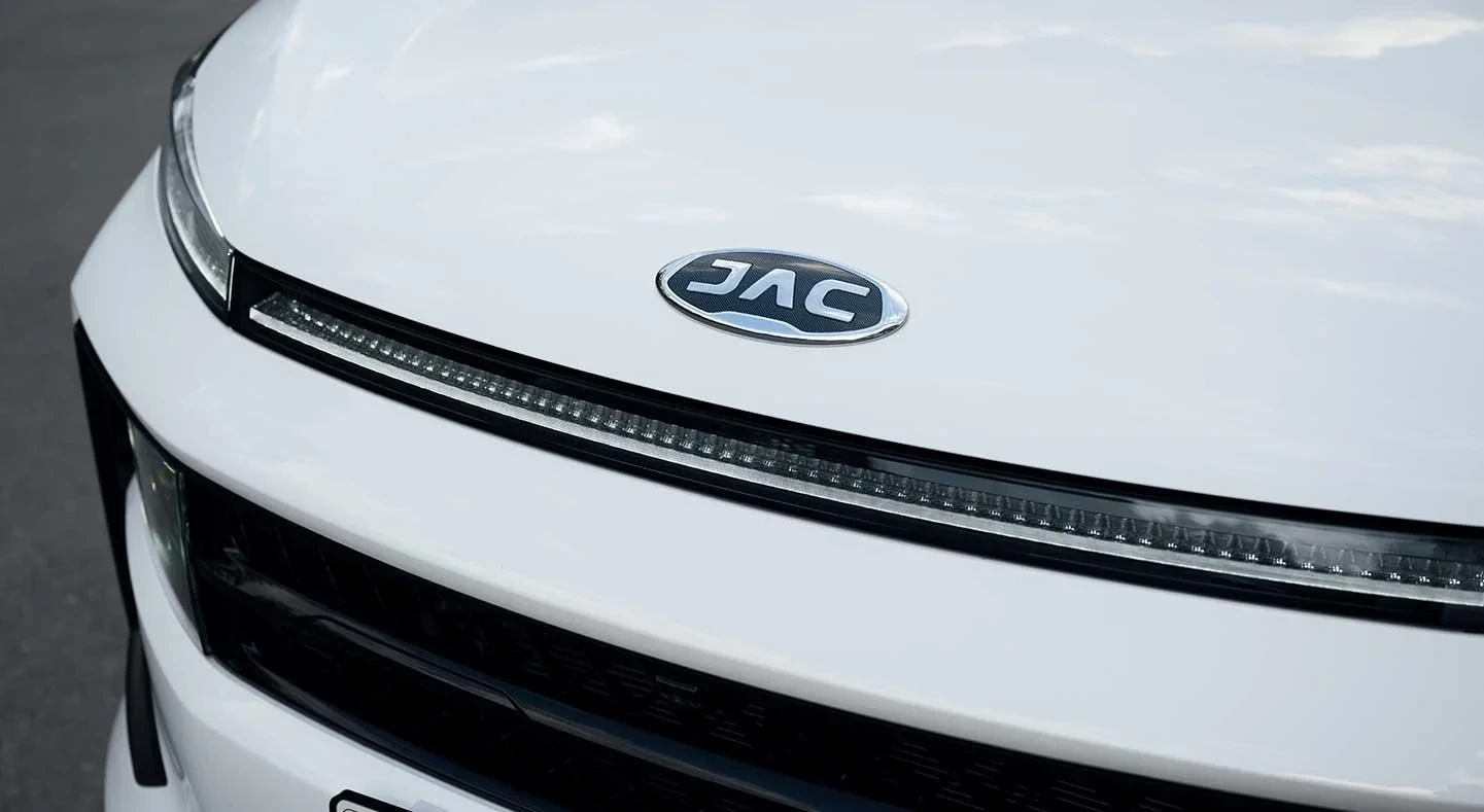 JAC JS6 2026 — экстерьер