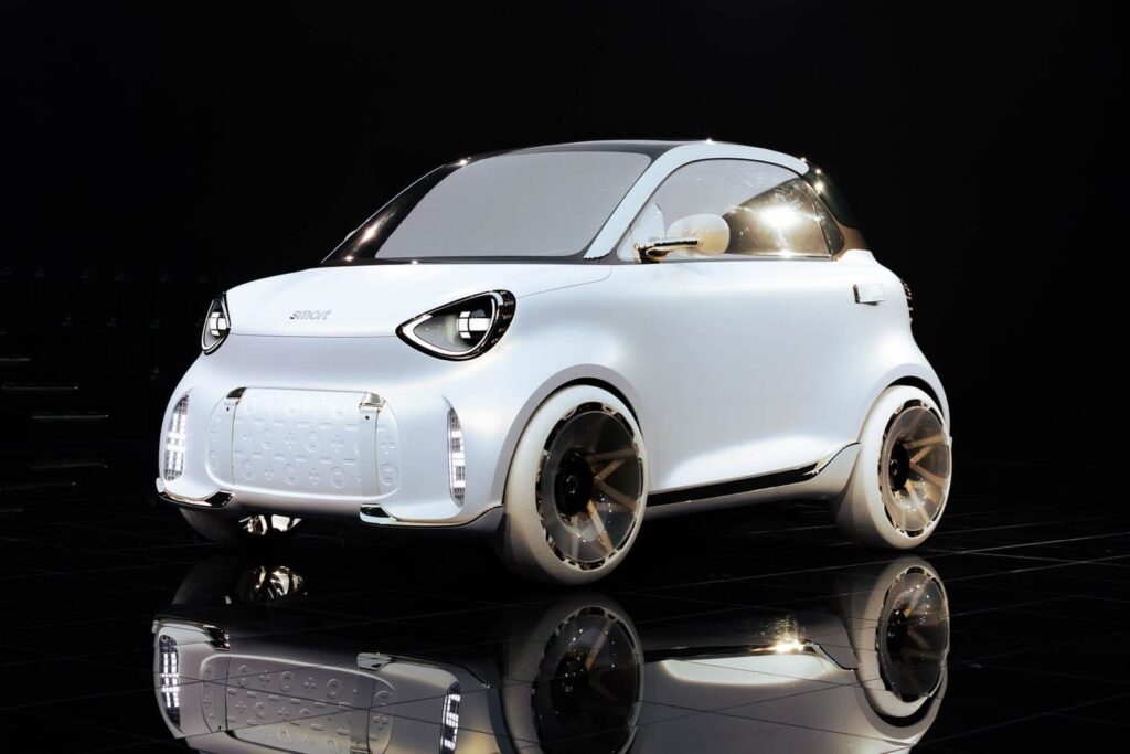 Двухместный городской электромобиль Smart Concept #2