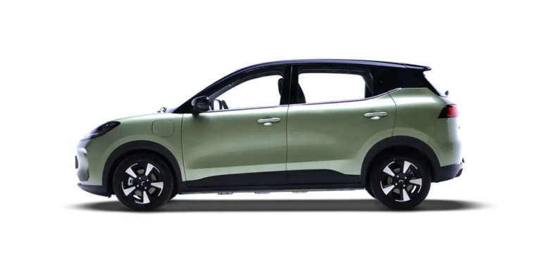 Электромобиль Wuling Bingo Plus, вид сбоку